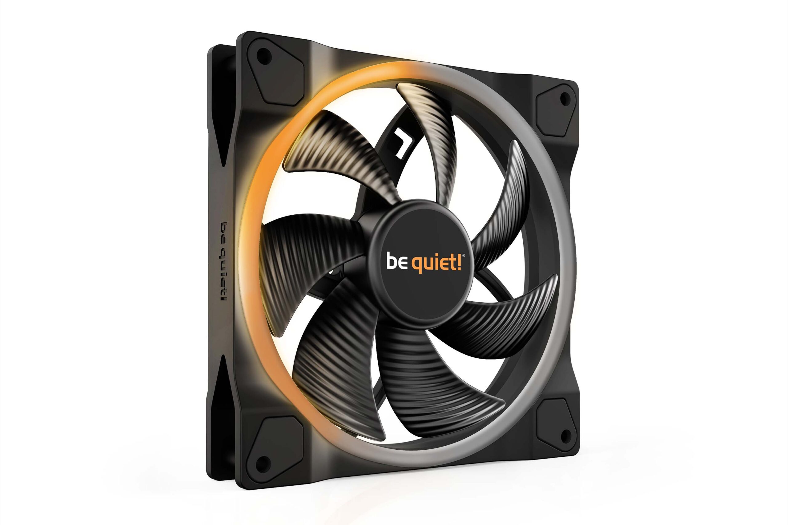be quiet! LIGHT WINGS 140mm PWM Fan Main be quiet! LIGHT WINGS 140mm PWM Fan - Main view